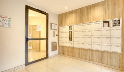 miniatureLocation Saint-Maurice Appartement 69501b2d75fe2