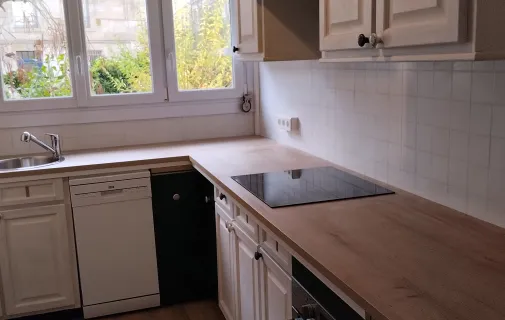 Location Bordeaux Appartement 69515bf504c3