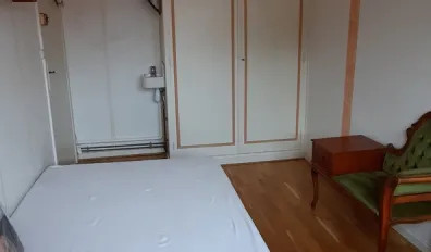 miniatureLocation La Madeleine Chambre 6951632032522