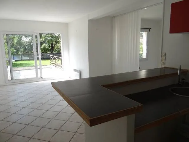 Location La Garenne-Colombes Appartement 695254209c6e2