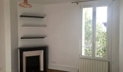 miniatureLocation Asnières-sur-Seine Appartement 69525420c3f12