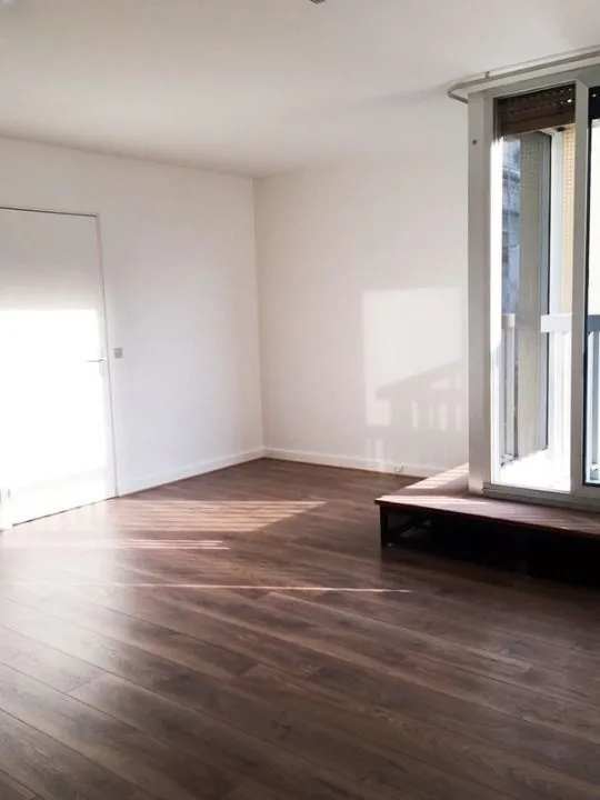 Location Paris Appartement 695254218ac5