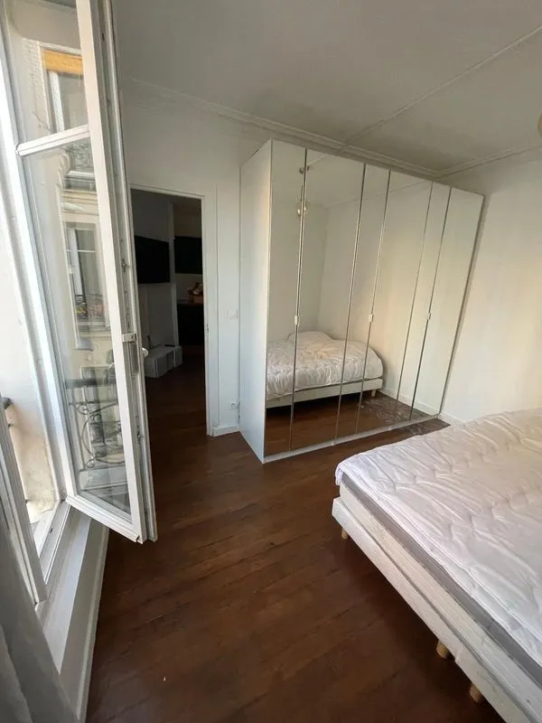 Location Paris Appartement 695282a8becb