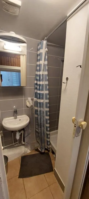 Location Paris Appartement 695282af71793