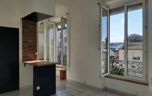 Location Villeurbanne Appartement 6953a35f6246