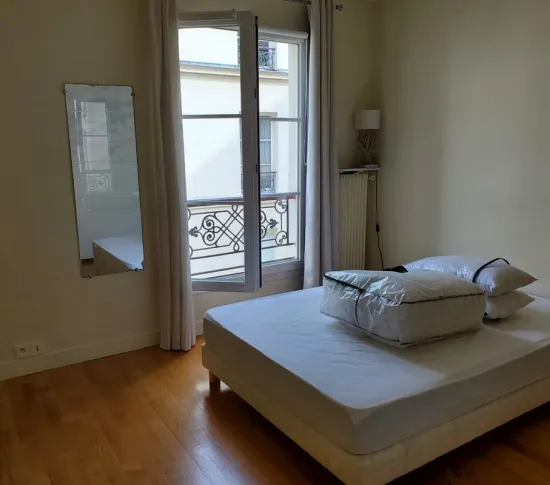 Location Paris Appartement 6953a4222aa92