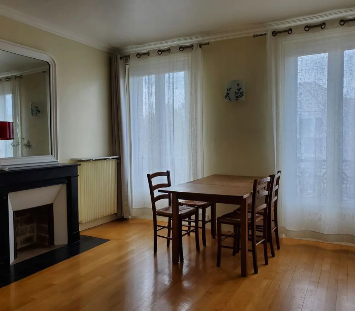 Location Paris Appartement 6953a4222aa9