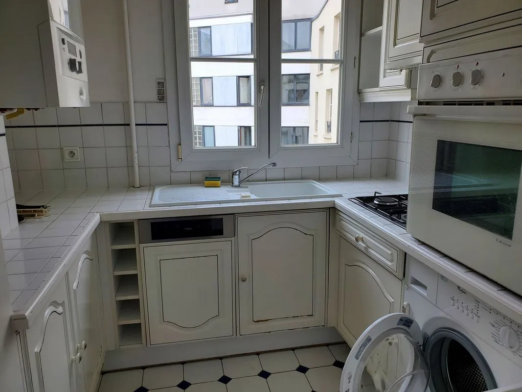 Location Paris Appartement 6953a4222aa93