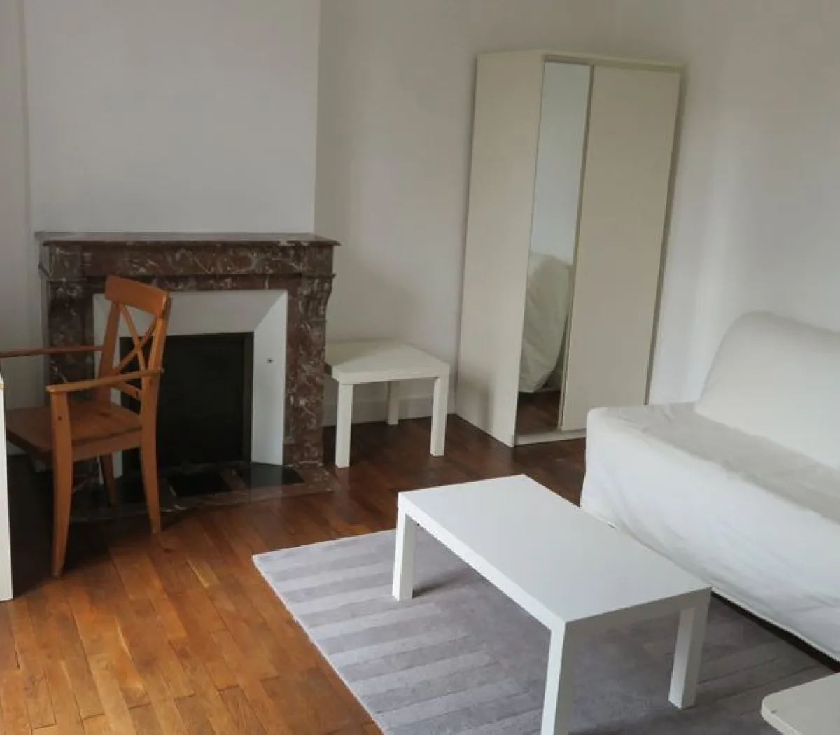 Location Angers Appartement 6953f8f3055a