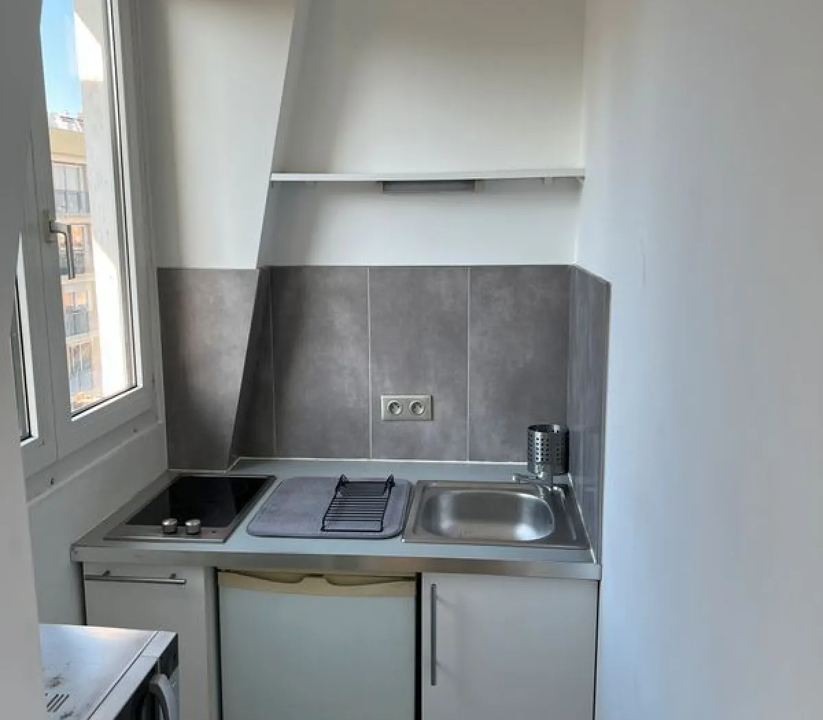 Location Courbevoie Appartement 695504f00379