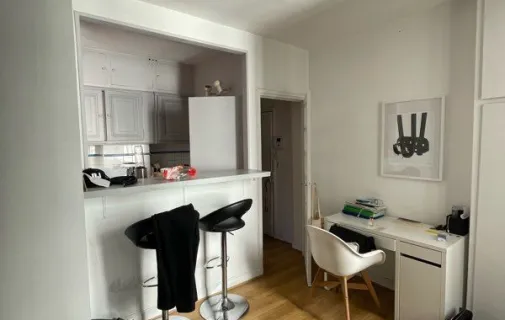 Location Paris Appartement 695504fb53f3