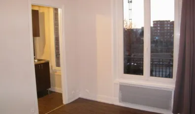 miniatureLocation Asnières-sur-Seine Appartement 69550c9cc8ee2