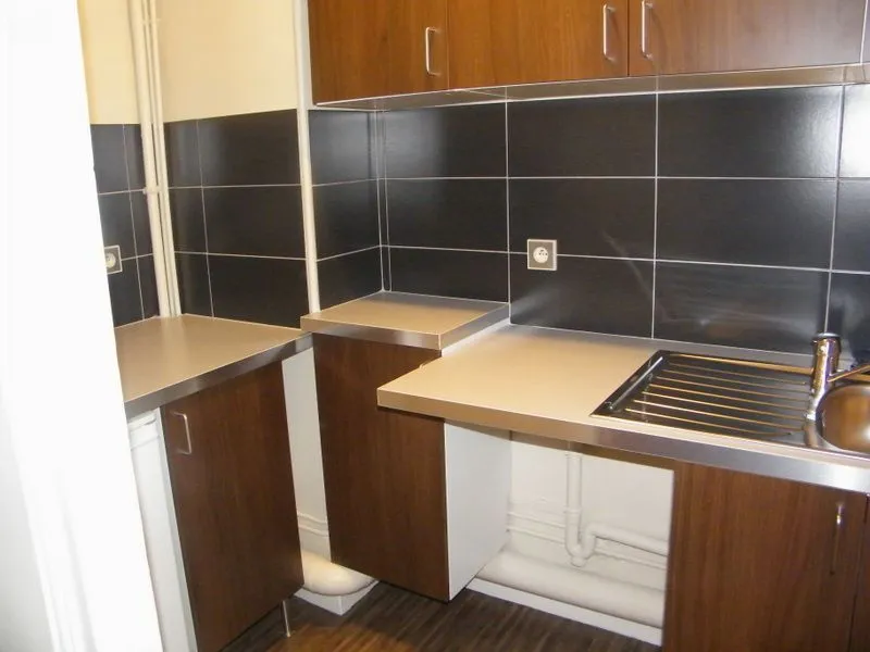 Location Asnières-sur-Seine Appartement 69550c9cc8ee3