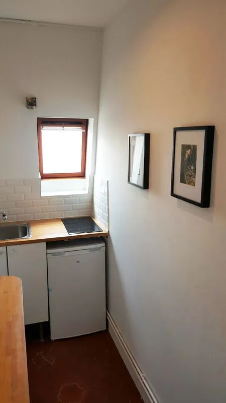 Location Saint-Ouen-sur-Seine Appartement 69556190eb883