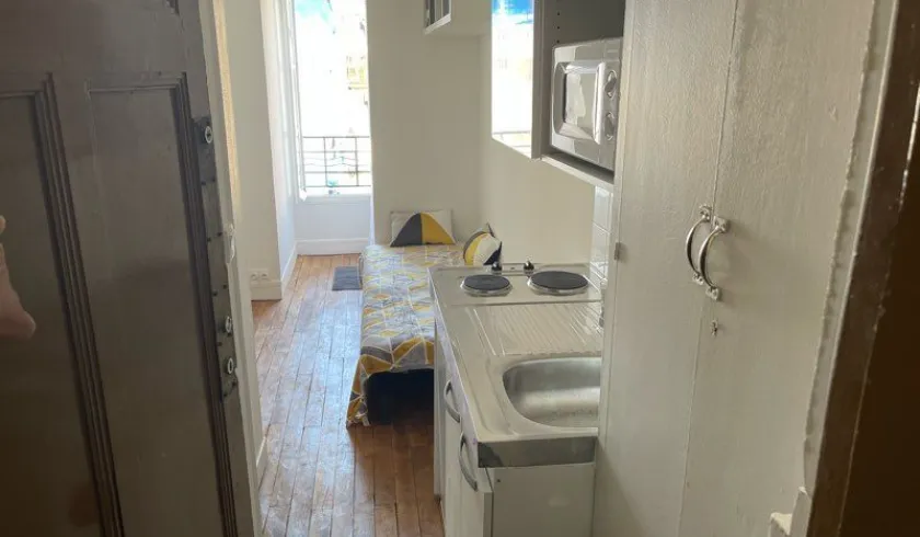 Location Paris Appartement 6956692c1c161