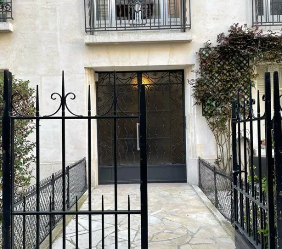 Location Paris Appartement 6956692c1c163