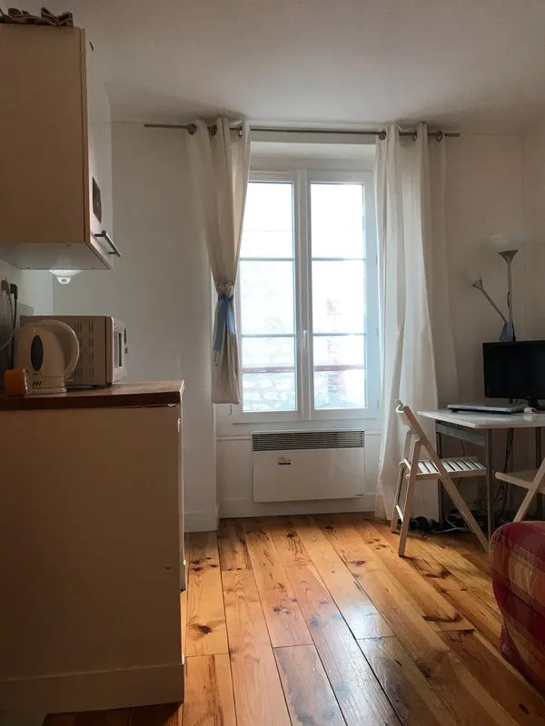 Location Paris Appartement 69566ad398381