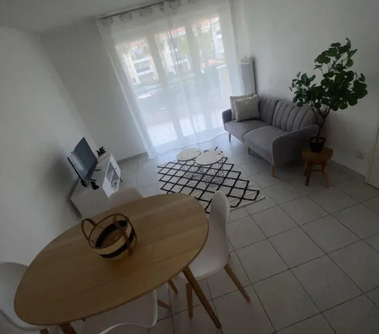 Location La Seyne-sur-Mer Appartement 6956a604a8892