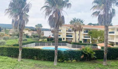miniatureLocation La Seyne-sur-Mer Appartement 6956a604a8892