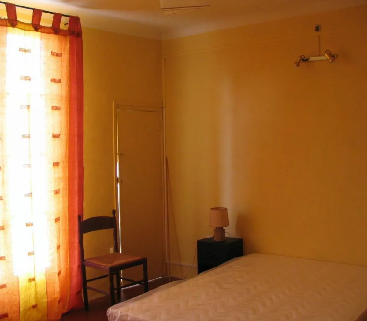 Location Aix-en-Provence Appartement 6956aa1470b9