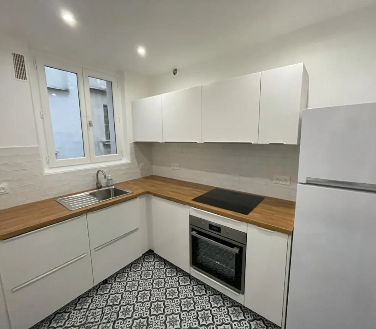 Location Paris Appartement 6956aa1c7ba9
