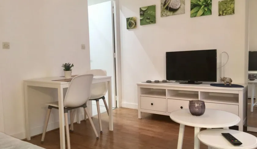 Location Paris Appartement 6957ef18b7081