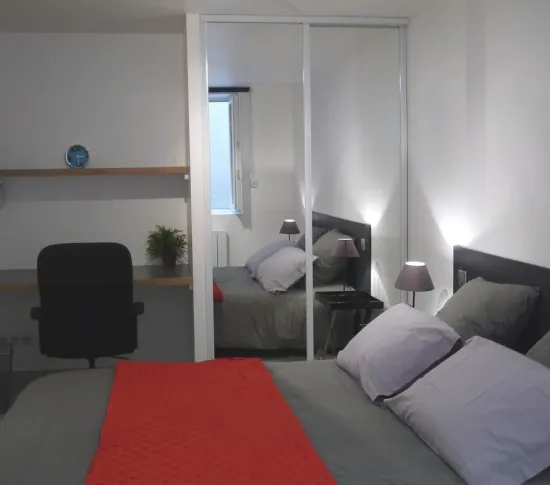 Location Lyon Appartement 6957ef1eec063