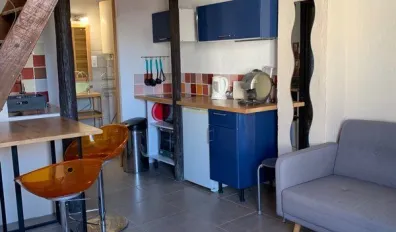 miniatureLocation Aix-en-Provence Appartement 6957f0e07bee2