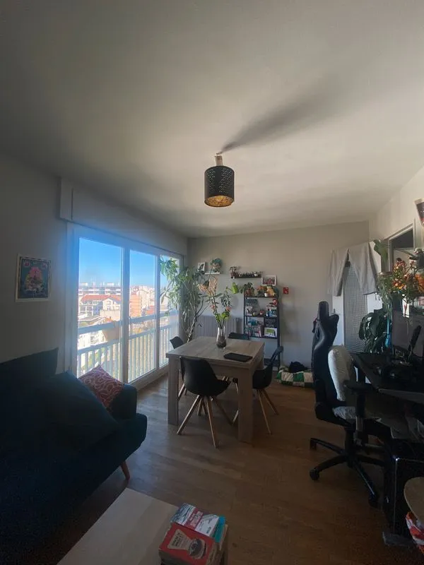 Location Lyon Appartement 6959003fed7d1