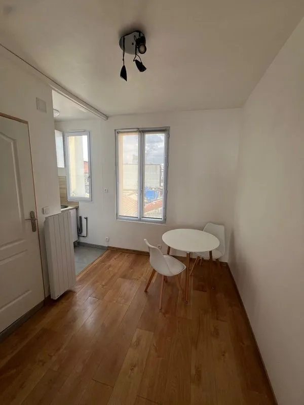 Location Ivry-sur-Seine Appartement 6959568d53032