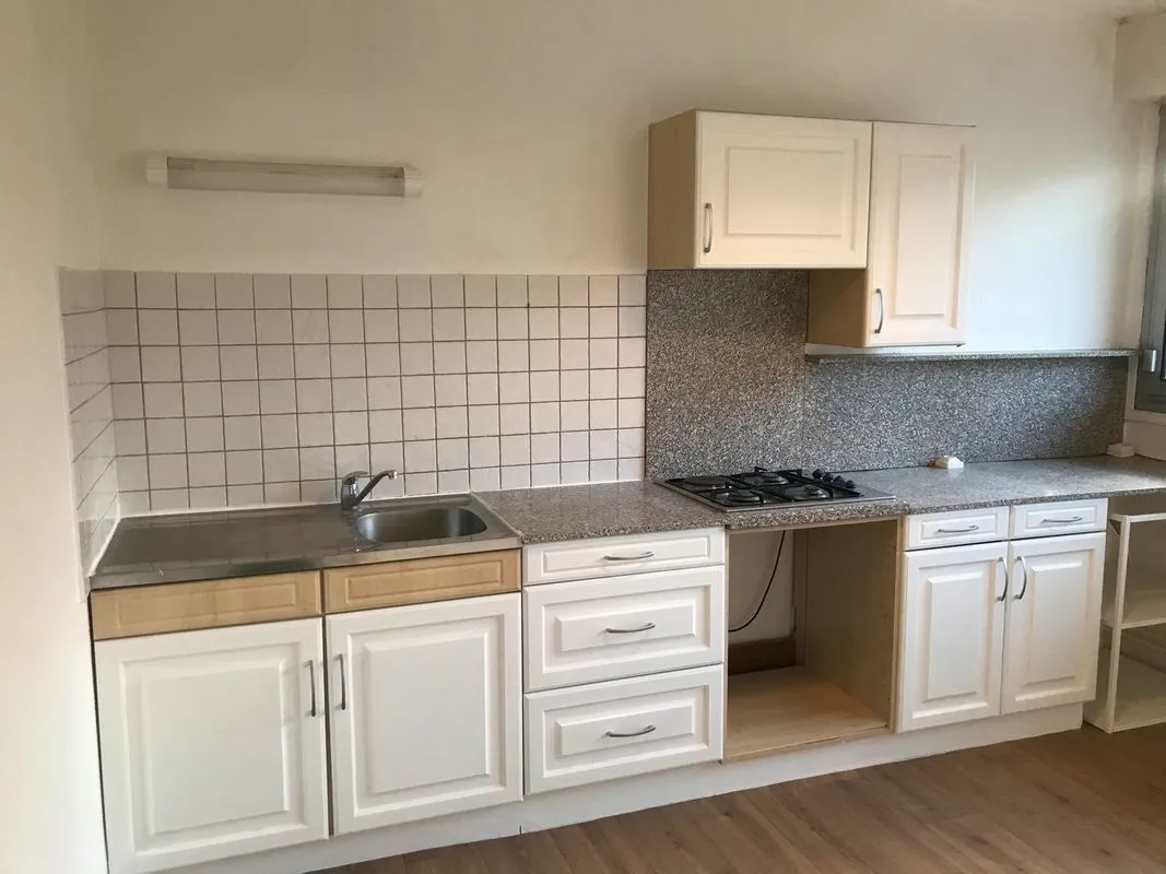 Location Sainte-Foy-lès-Lyon Appartement 695957f1c5351