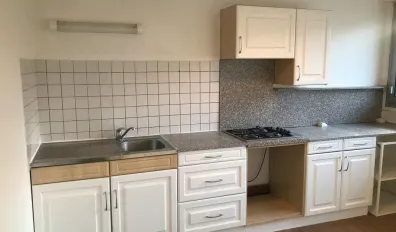 miniatureLocation Sainte-Foy-lès-Lyon Appartement 695957f1c5352