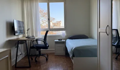 miniatureLocation Massy Chambre 69599408bbca2