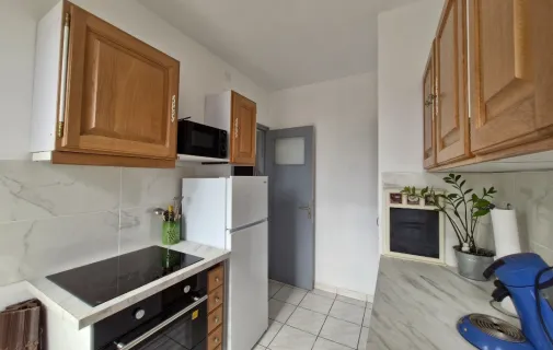 Location Toulon Appartement 695a24d721b4