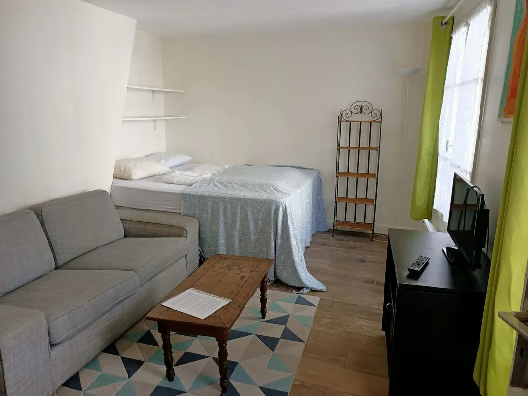 Location Paris Appartement 695b7a9672981
