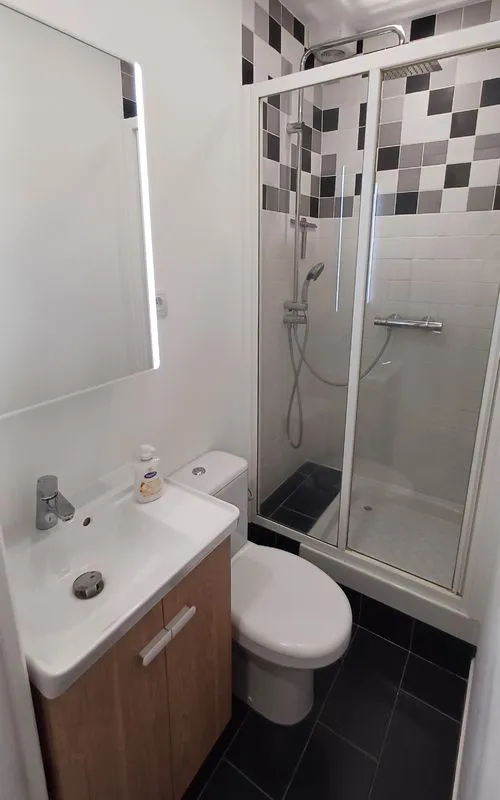 Location Saint-Ouen-sur-Seine Appartement 695b7aaab50b3