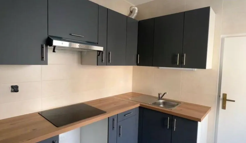 Location Versailles Appartement 695b8feeb9f21