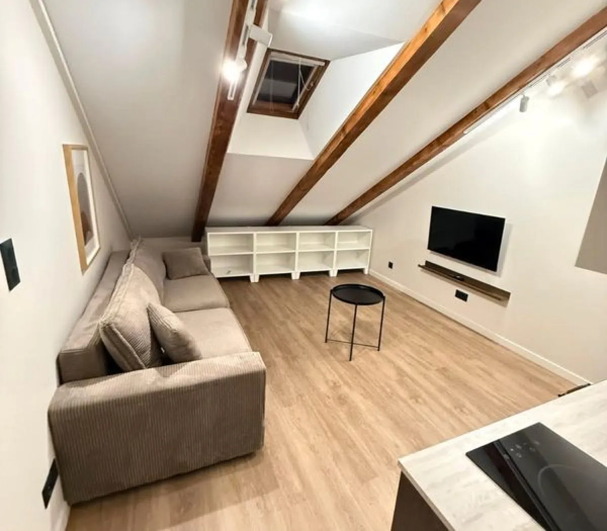 Location Nice Appartement 695b9ed6592a