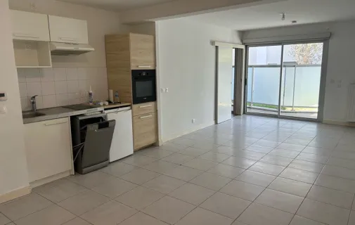 Location Bordeaux Appartement 695be40b8e4f