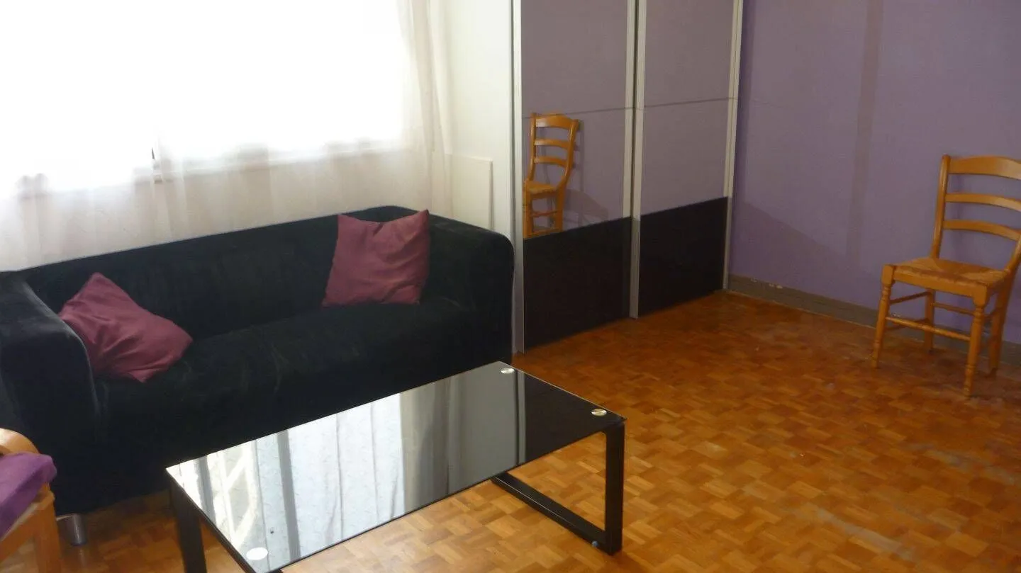 Location La Garenne-Colombes Appartement 695ccbb02f234