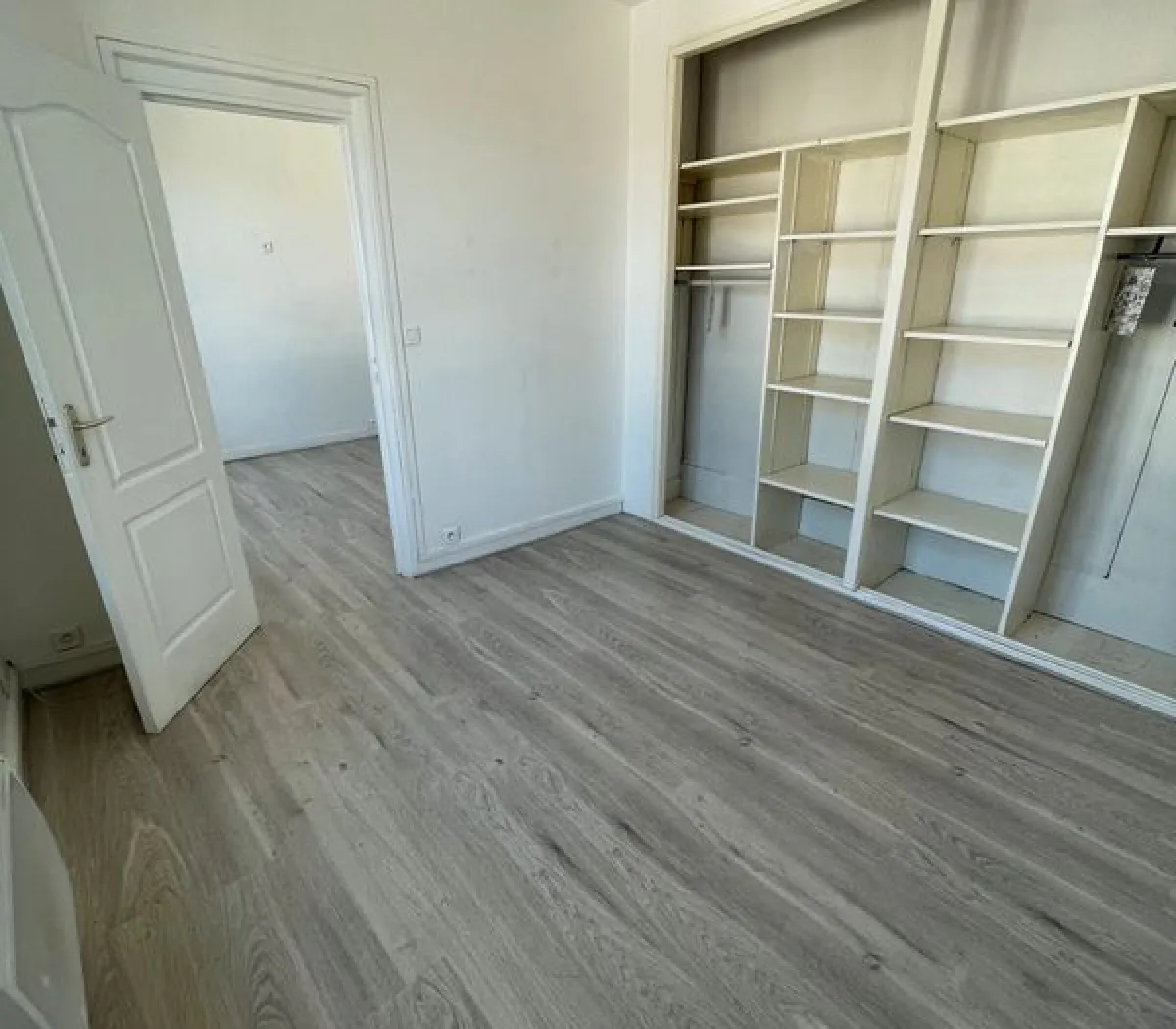 Location Villemomble Appartement 695ce6b98974