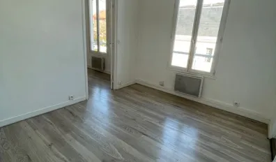 miniatureLocation Villemomble Appartement 695ce6b989742