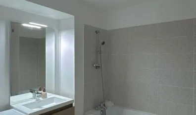 miniatureLocation Clamart Appartement 695ce74078542