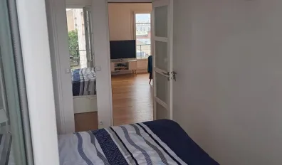 miniatureLocation Montrouge Appartement 695cf165a1172