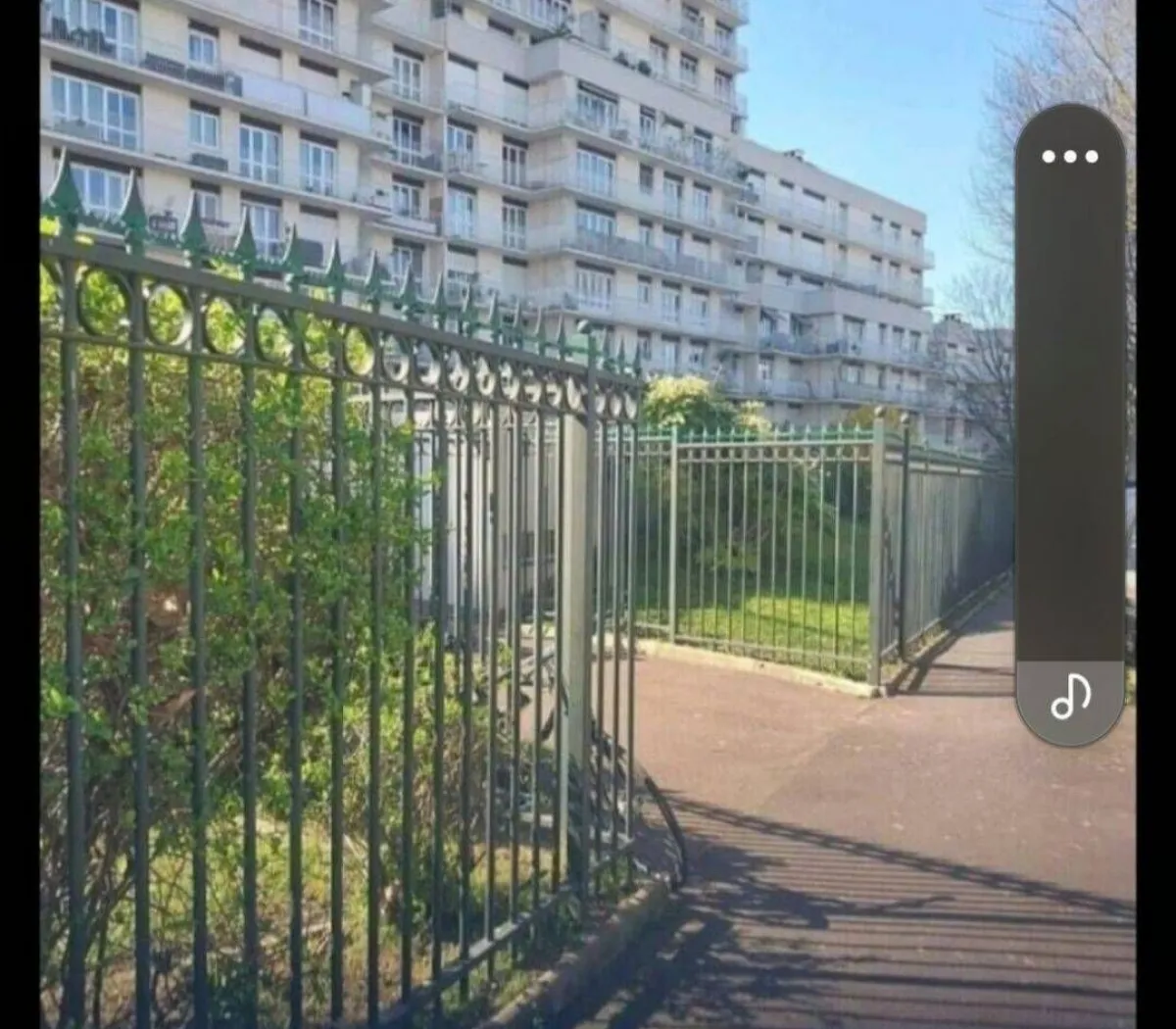 Location L'Île-Saint-Denis Appartement 695d11ac5ea4