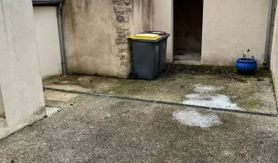 miniatureLocation Villeneuve-sur-Yonne Maison 695d6c08a8672