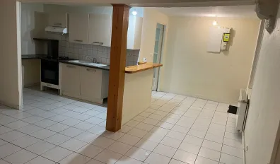 miniatureLocation Villeneuve-sur-Yonne Maison 695d6c08a8672