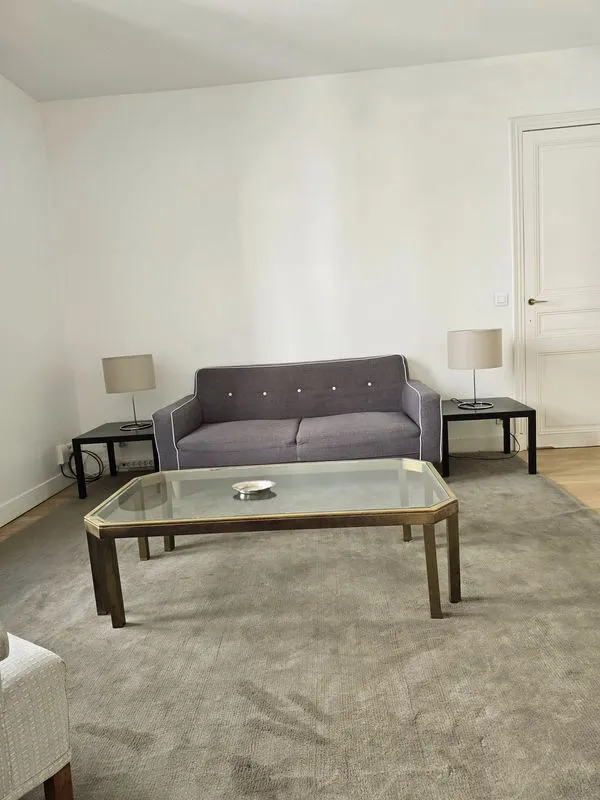 Location Paris Appartement 695e37108bbb1
