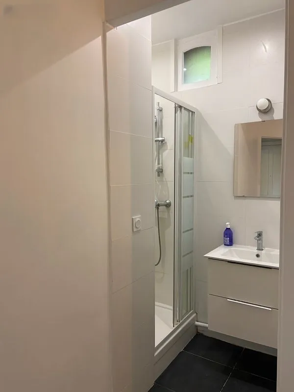 Location Clichy Appartement 695e9dcc01c04