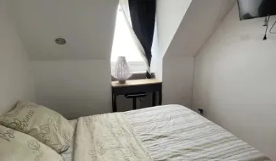 miniatureLocation Nandy Chambre 695ebe1432392